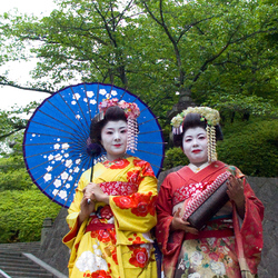 Next: Kyoto   Geisha wannabe